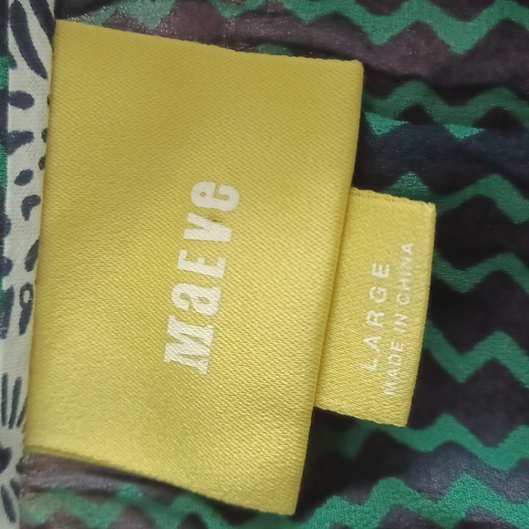 Anthropologie Maeve Button Down Blouse Size Large - Picture 9 of 9